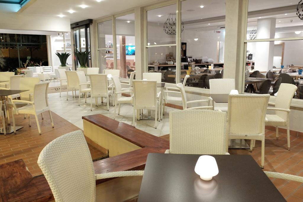 Hotel Aurea Rimini Dış mekan fotoğraf